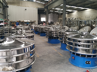 振動(dòng)篩常見(jiàn)的種類有哪些?(振動(dòng)篩的型號(hào)有哪些)