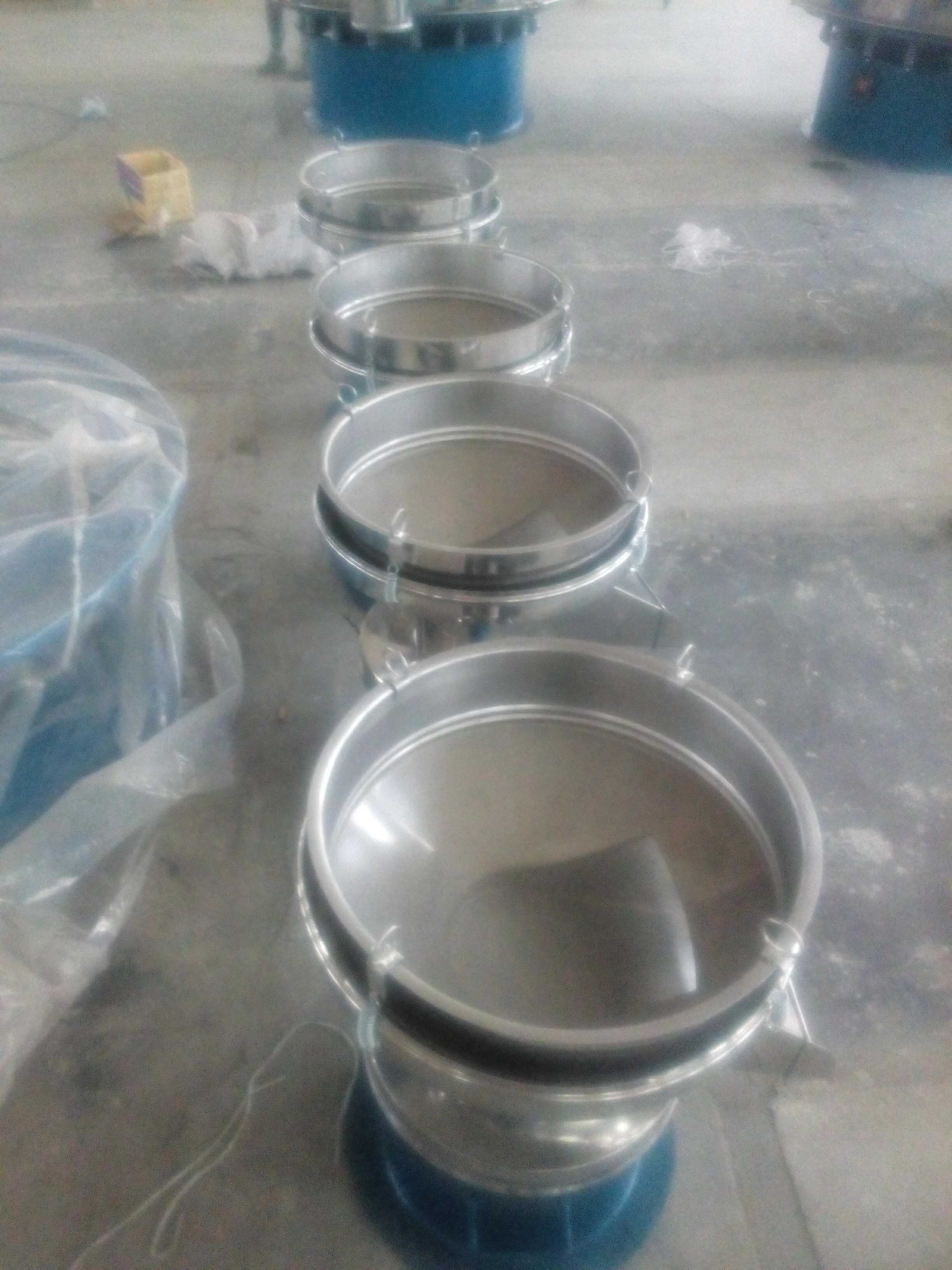 不銹鋼振動(dòng)篩在鉬粉加工工藝中的作用(振動(dòng)篩不銹鋼篩網(wǎng))